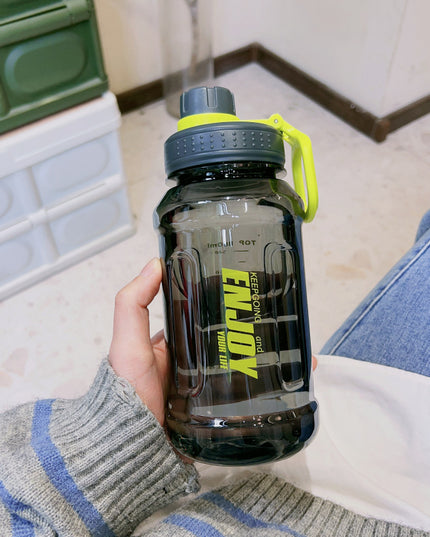 Large Capacity Sports Fitness Heat Resistant Water Cup