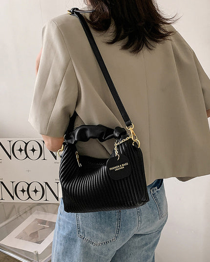 Simple Elegant Temperament Messenger Bags