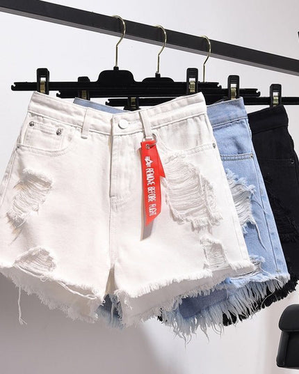 Women's raw hem denim shorts