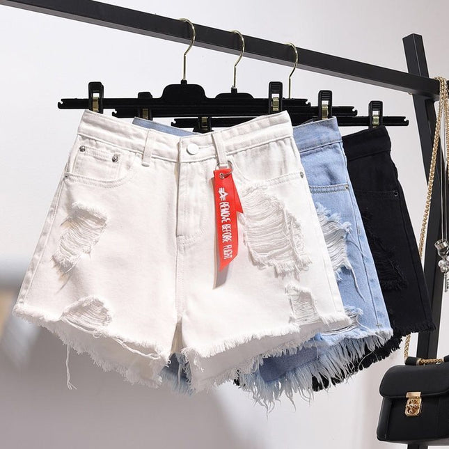 Women's raw hem denim shorts