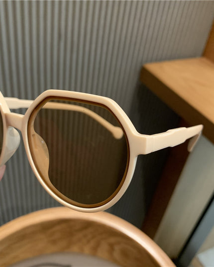 Women's Vintage Statement Frame